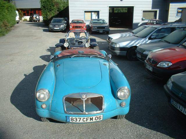 MG MGA