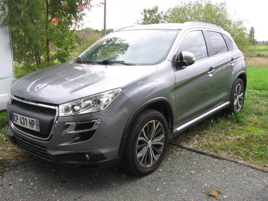 Peugeot 4008