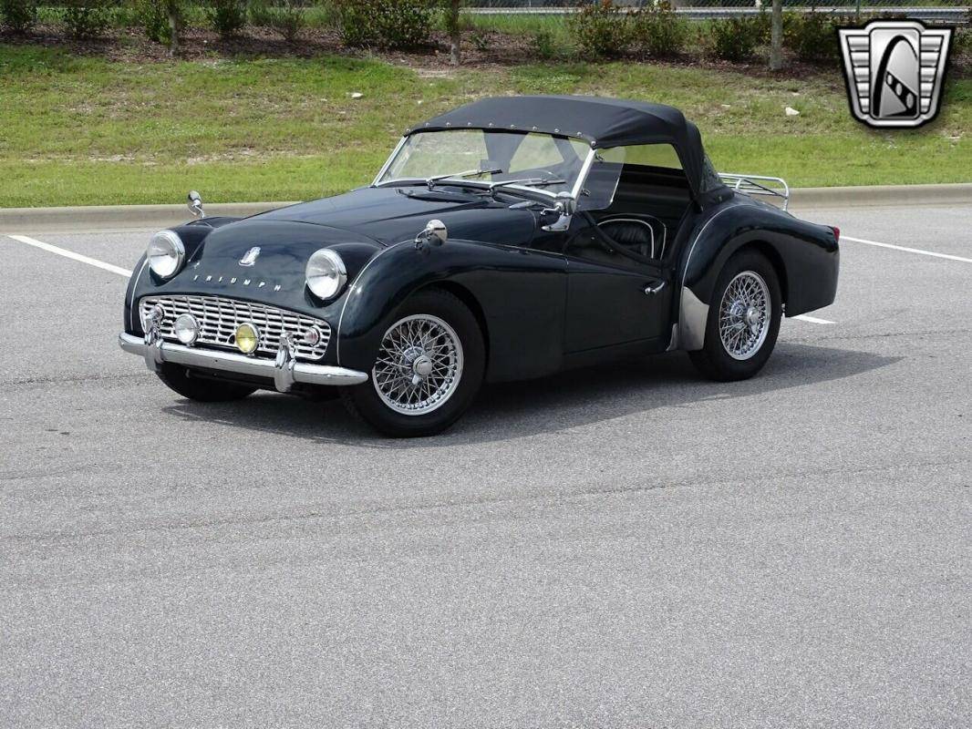 Triumph TR3