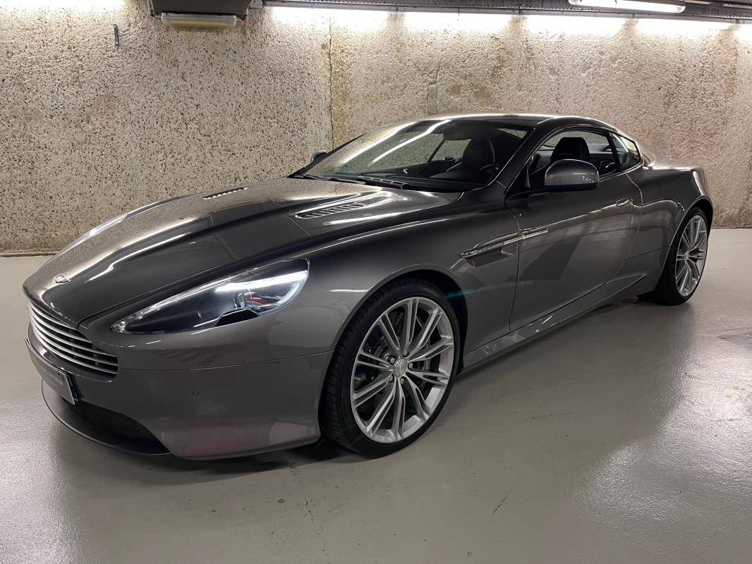 Aston Martin Virage