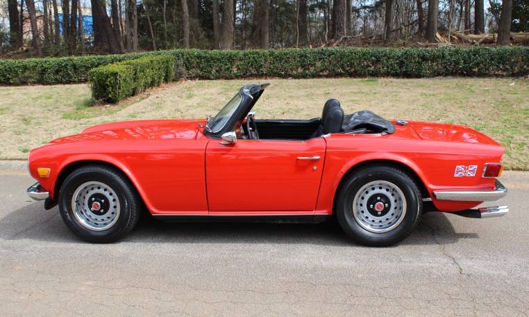 Triumph TR6