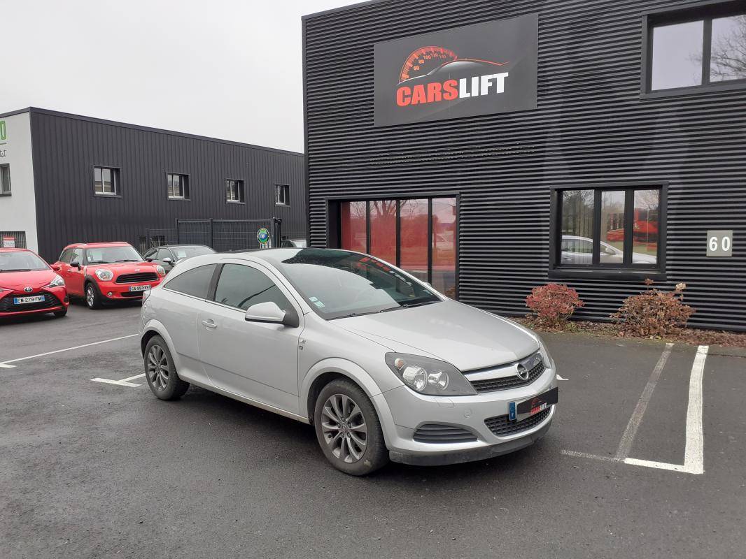 Opel Astra GTC