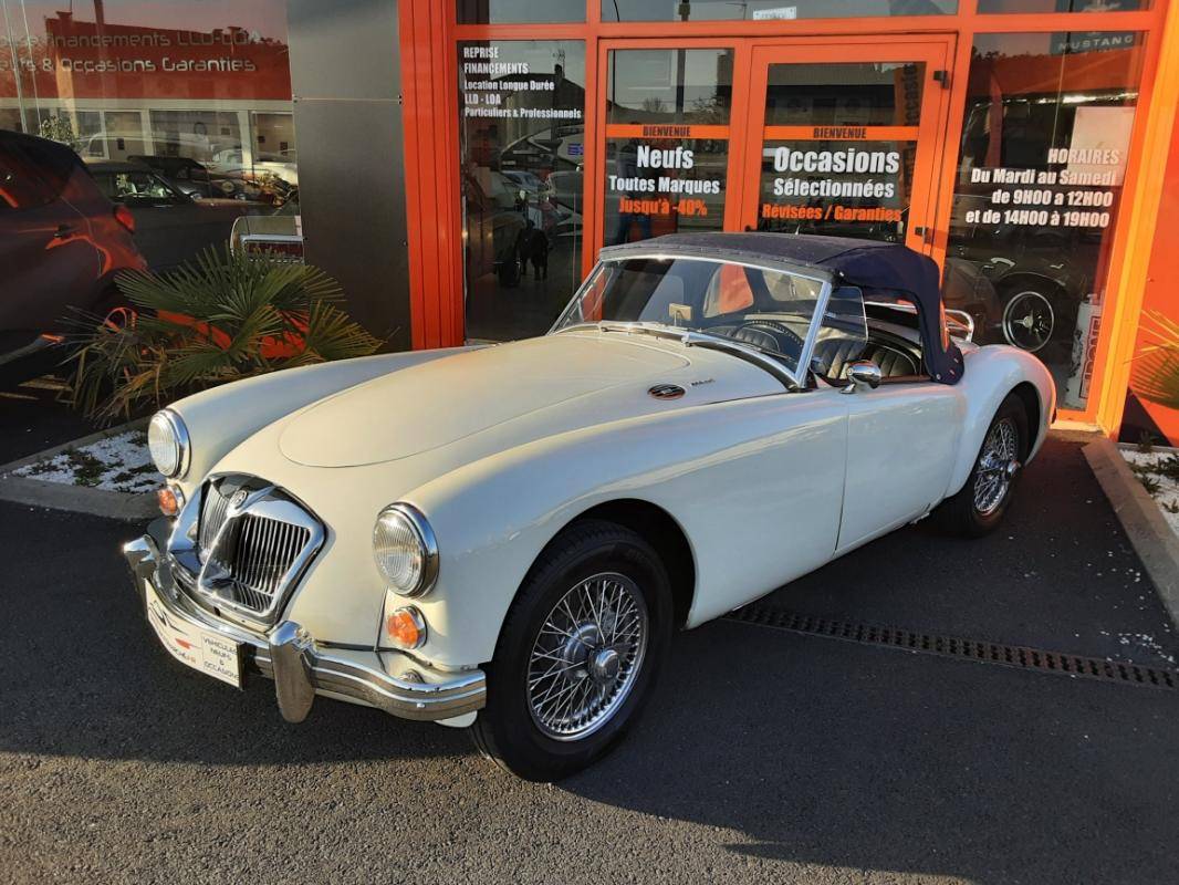 MG MGA