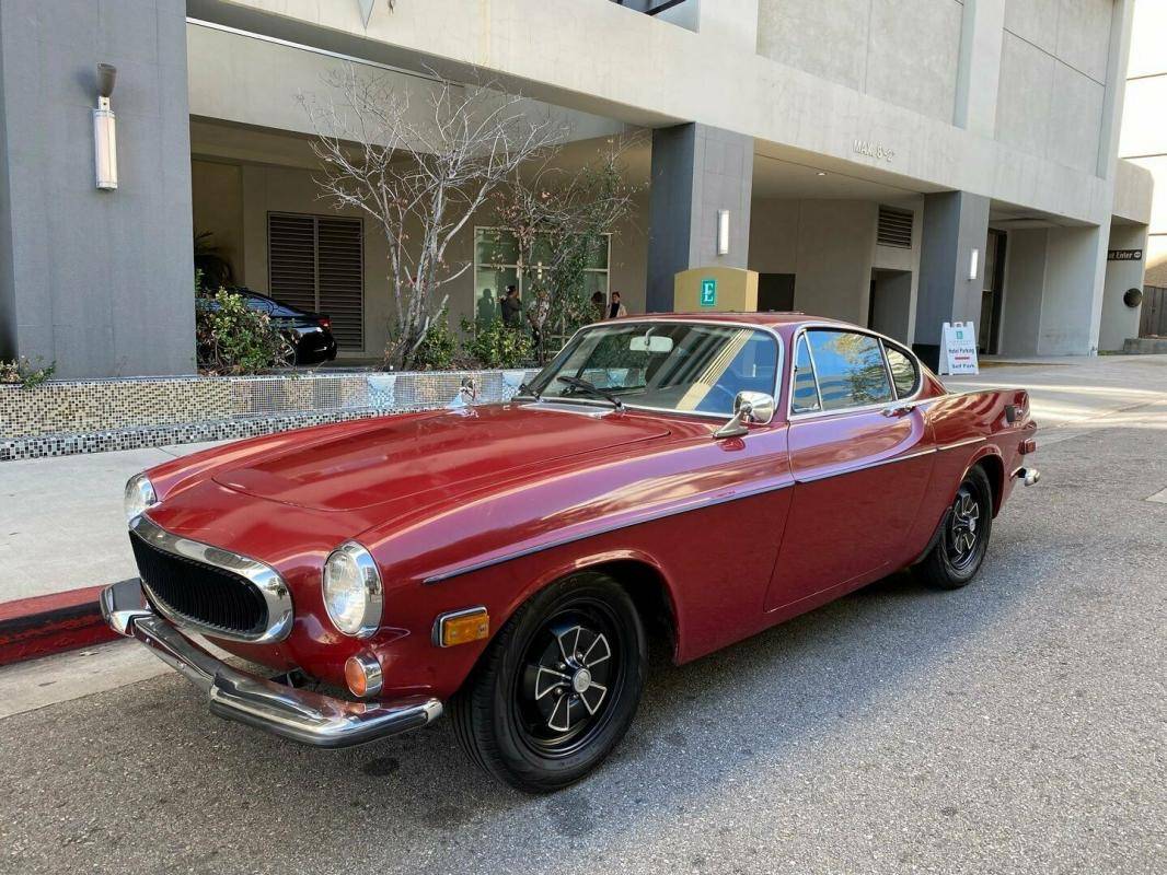 Volvo P1800