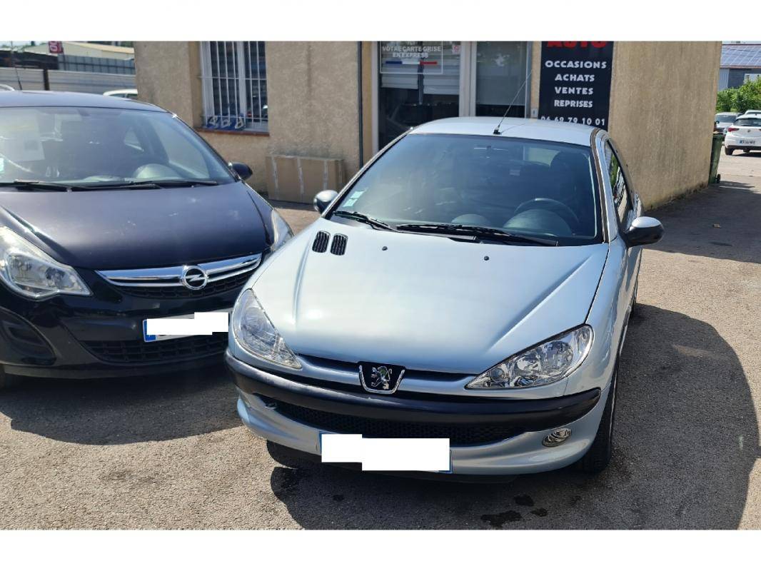 Peugeot 206