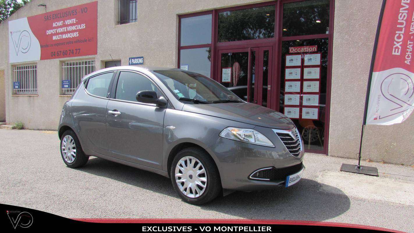 Lancia Ypsilon