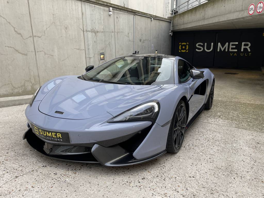 McLaren 570S