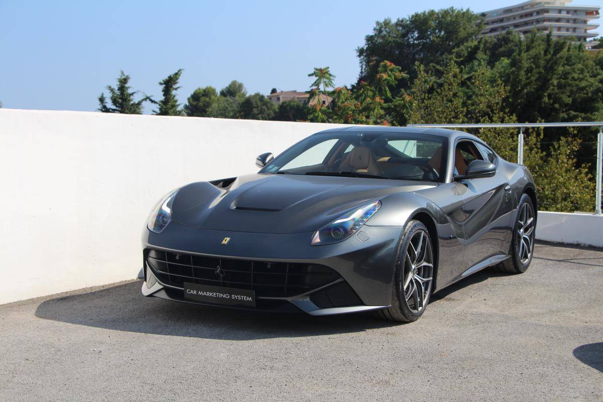 Ferrari F12