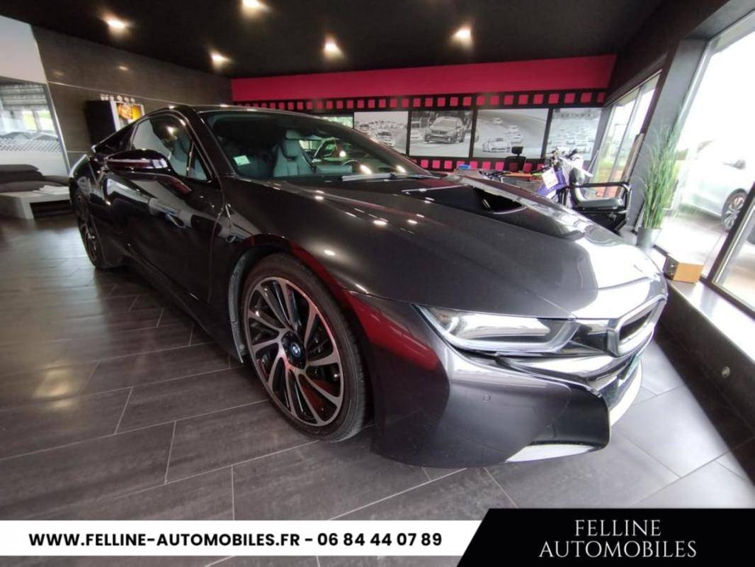 BMW i8