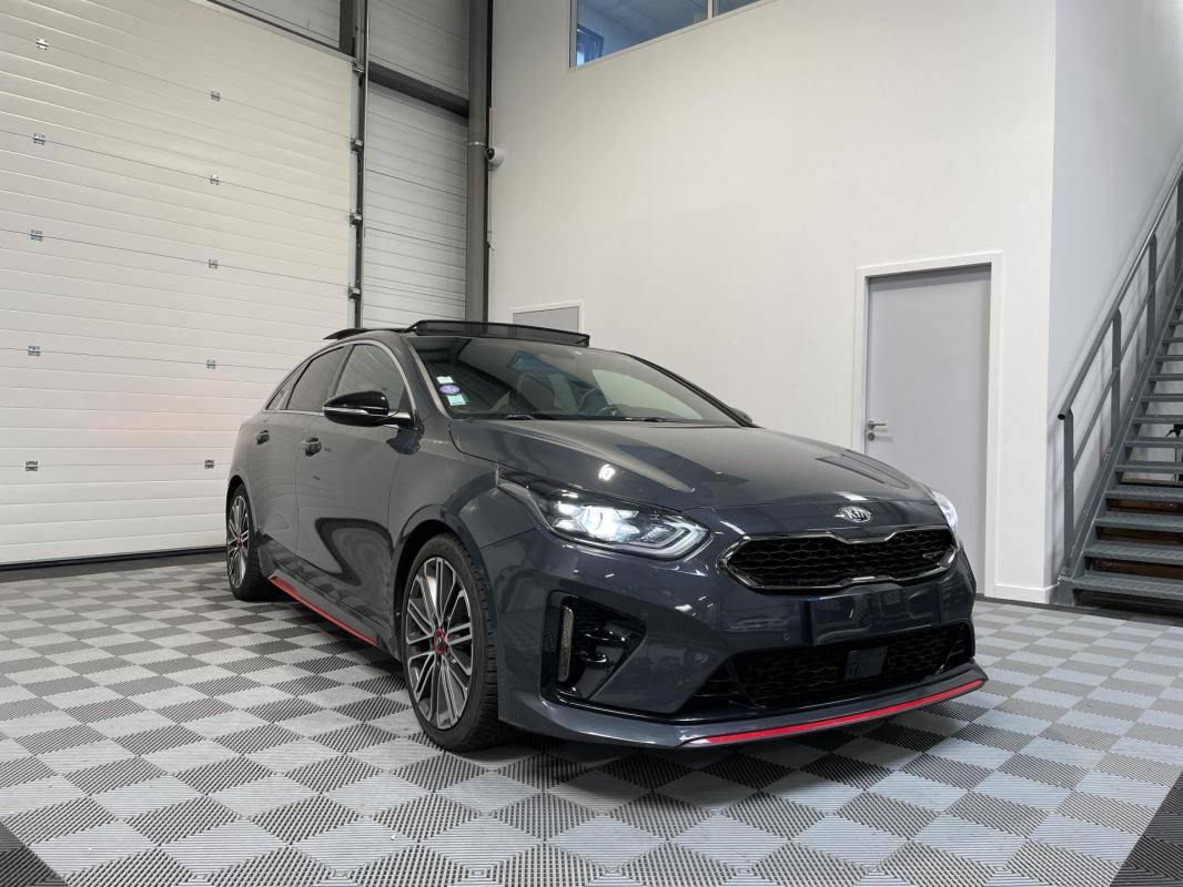 Kia ProCeed