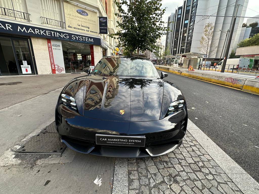 Porsche Taycan