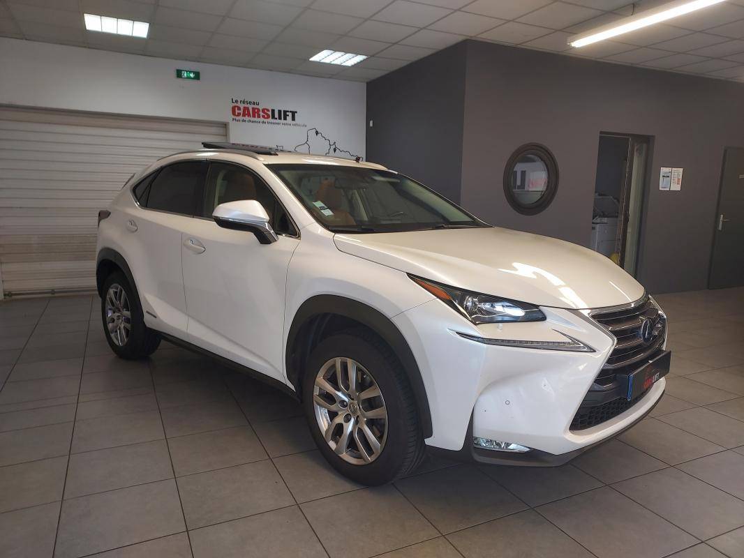 Lexus NX