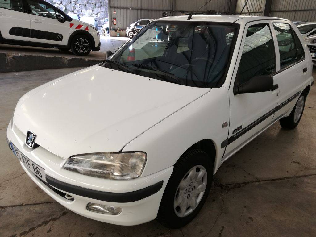 Peugeot 106