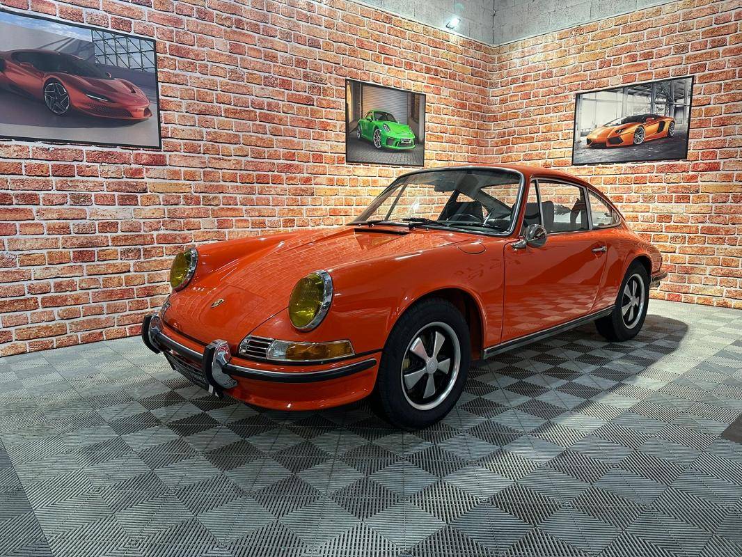 Porsche 911