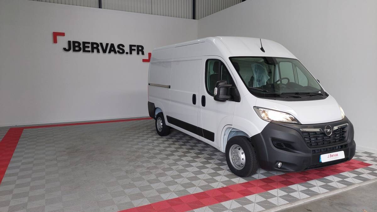 Opel Movano