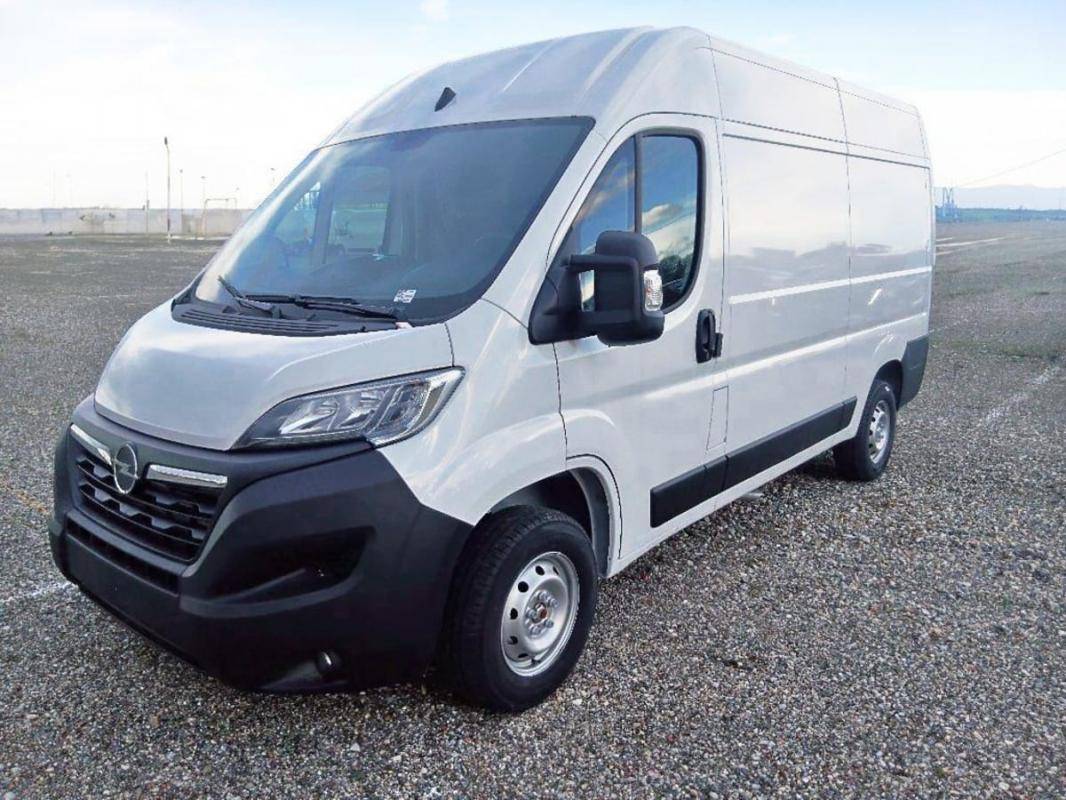 Opel Movano