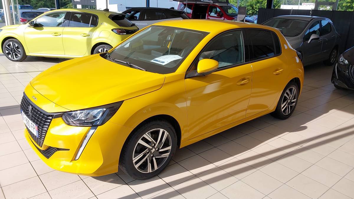 Peugeot 208