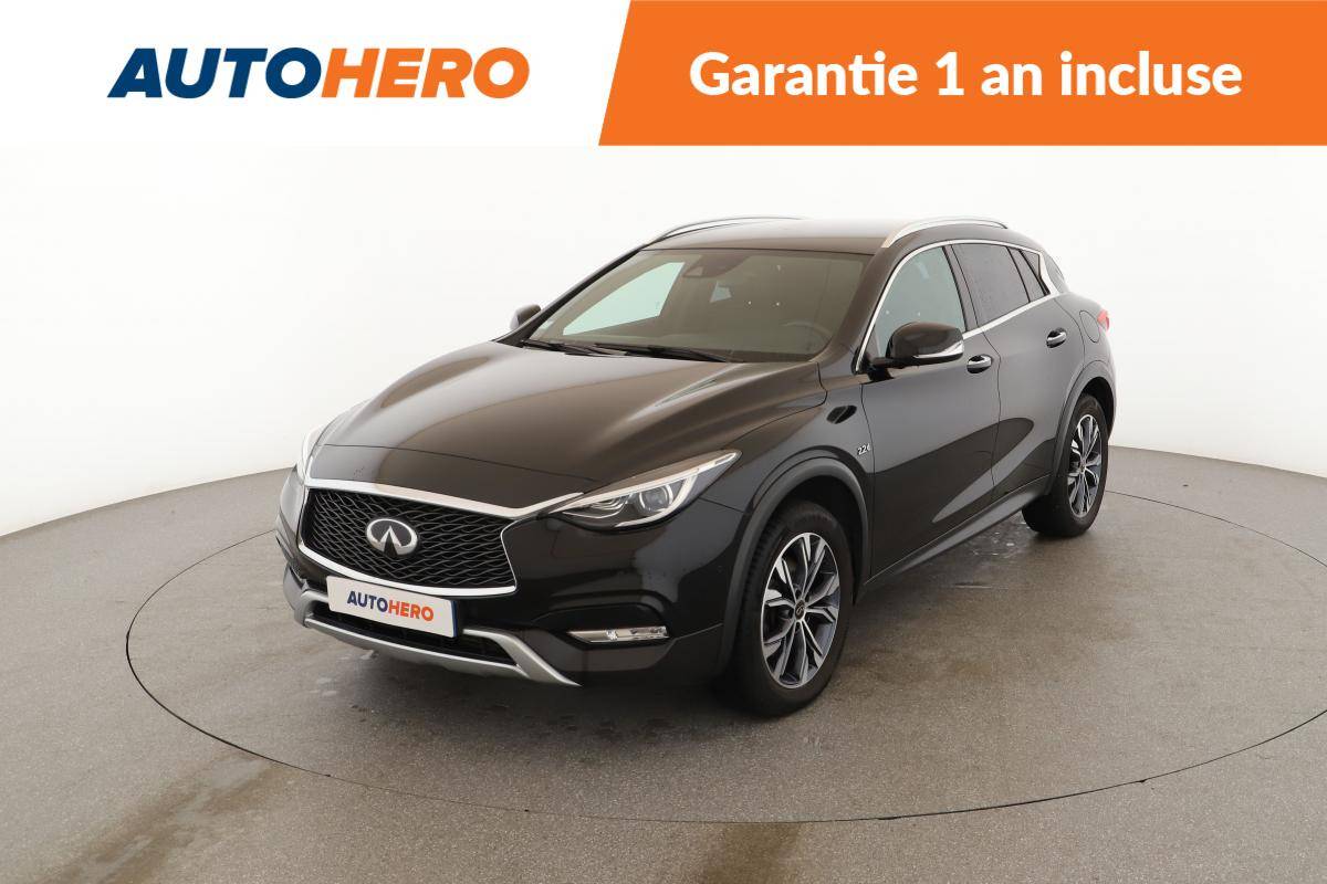 Infiniti QX30