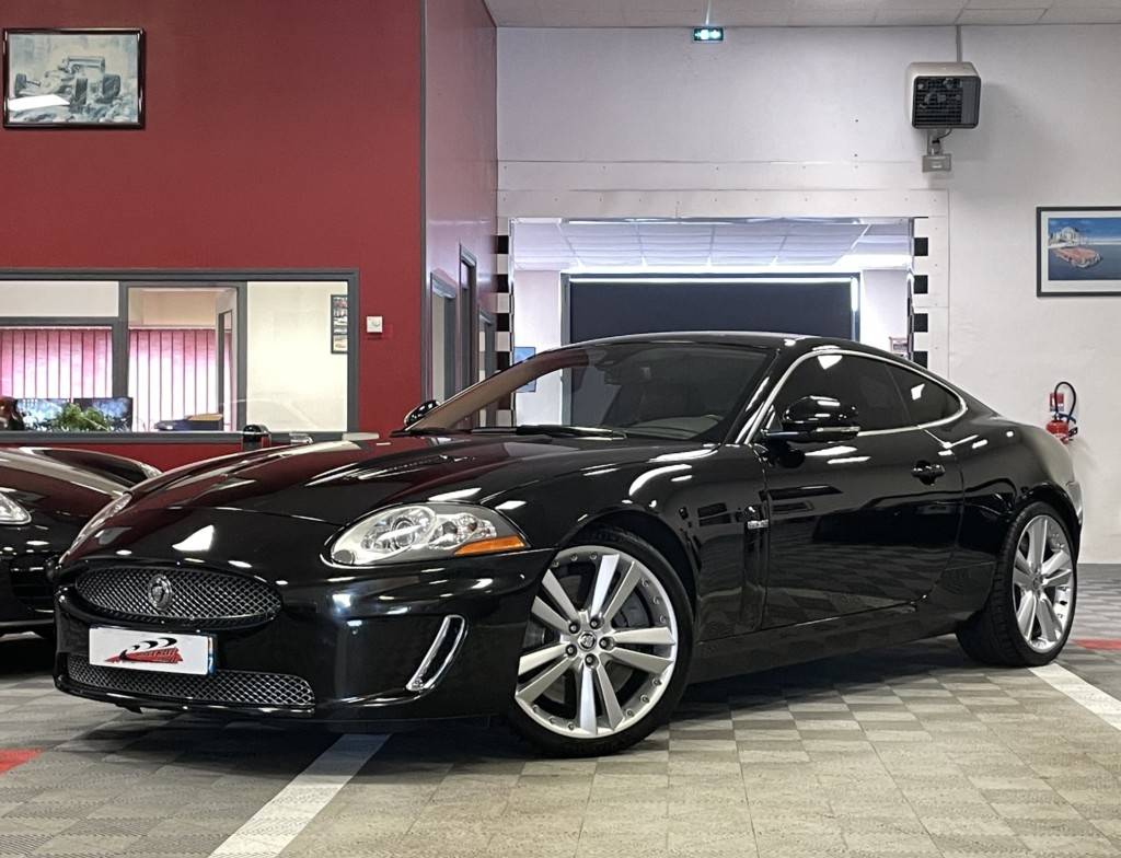 Jaguar XKR