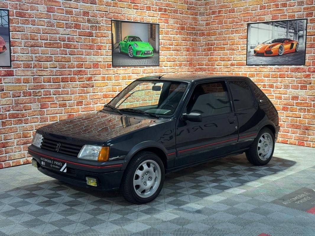 Peugeot 205