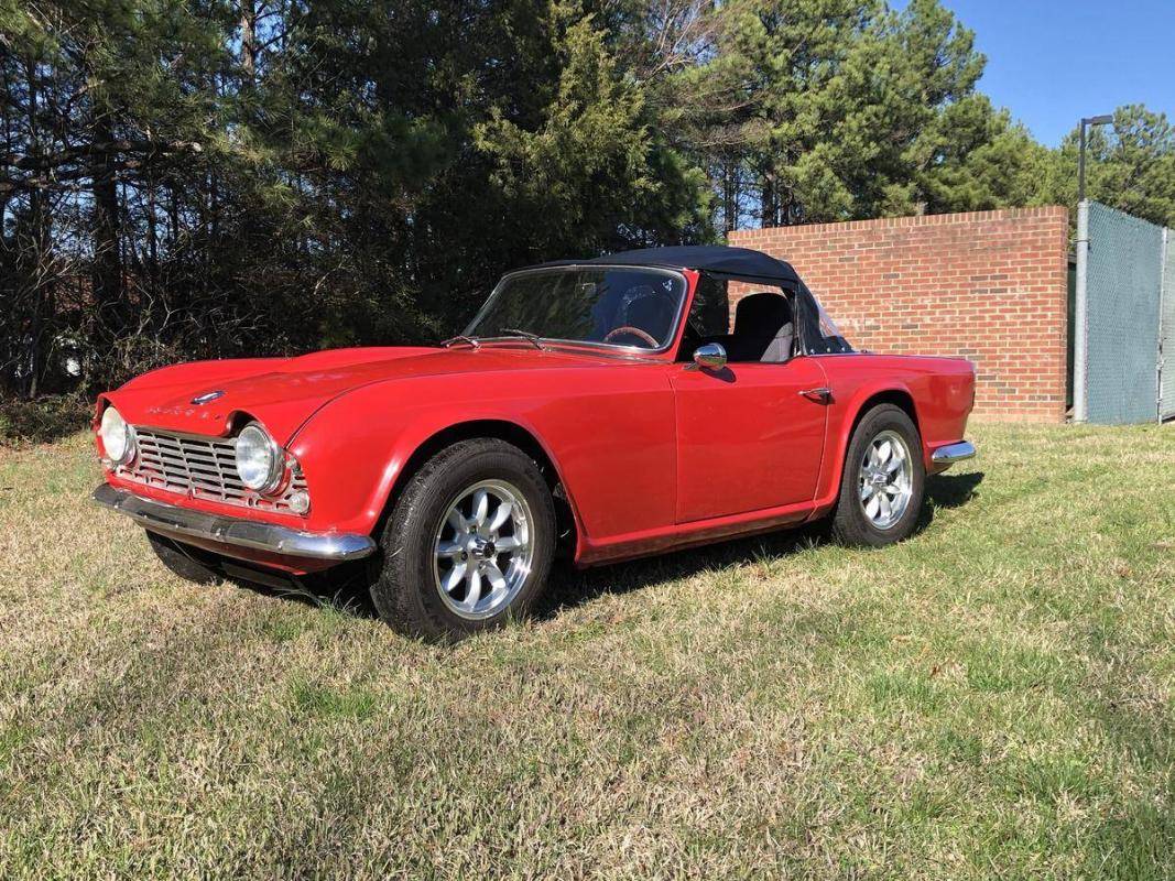 Triumph TR4