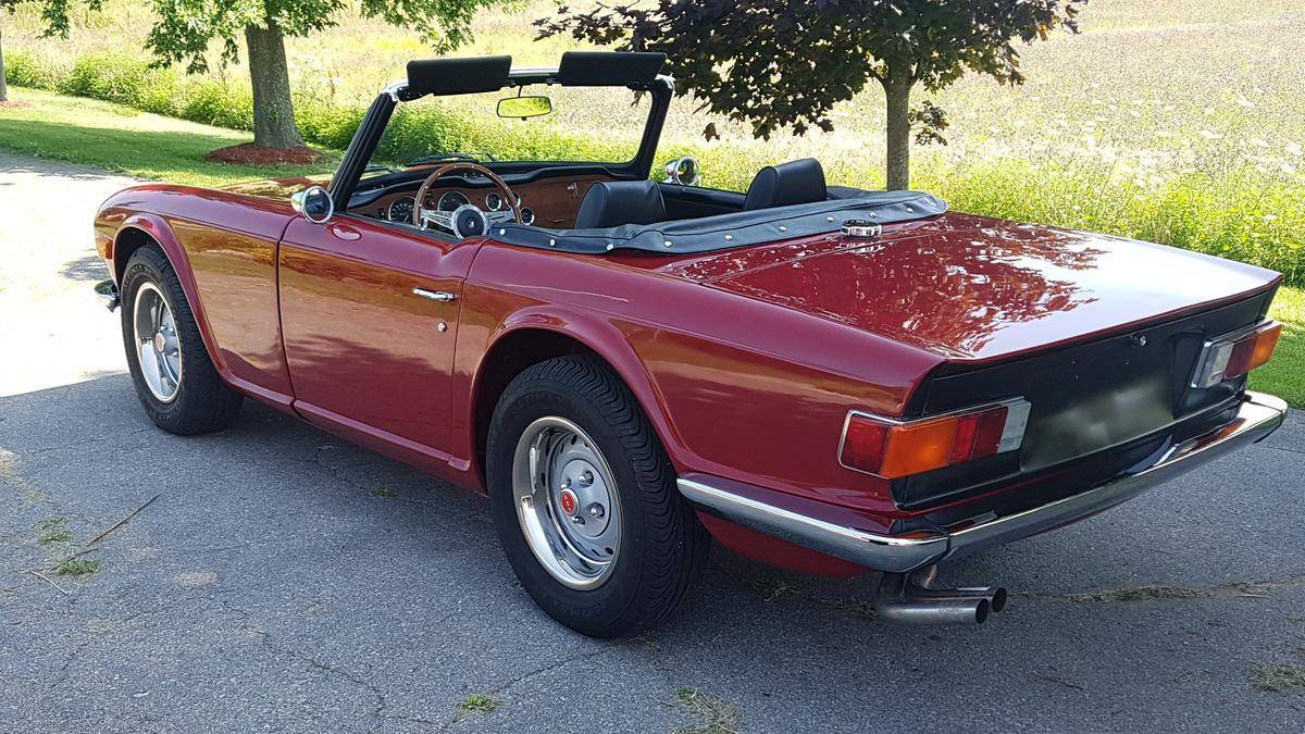 Triumph TR6