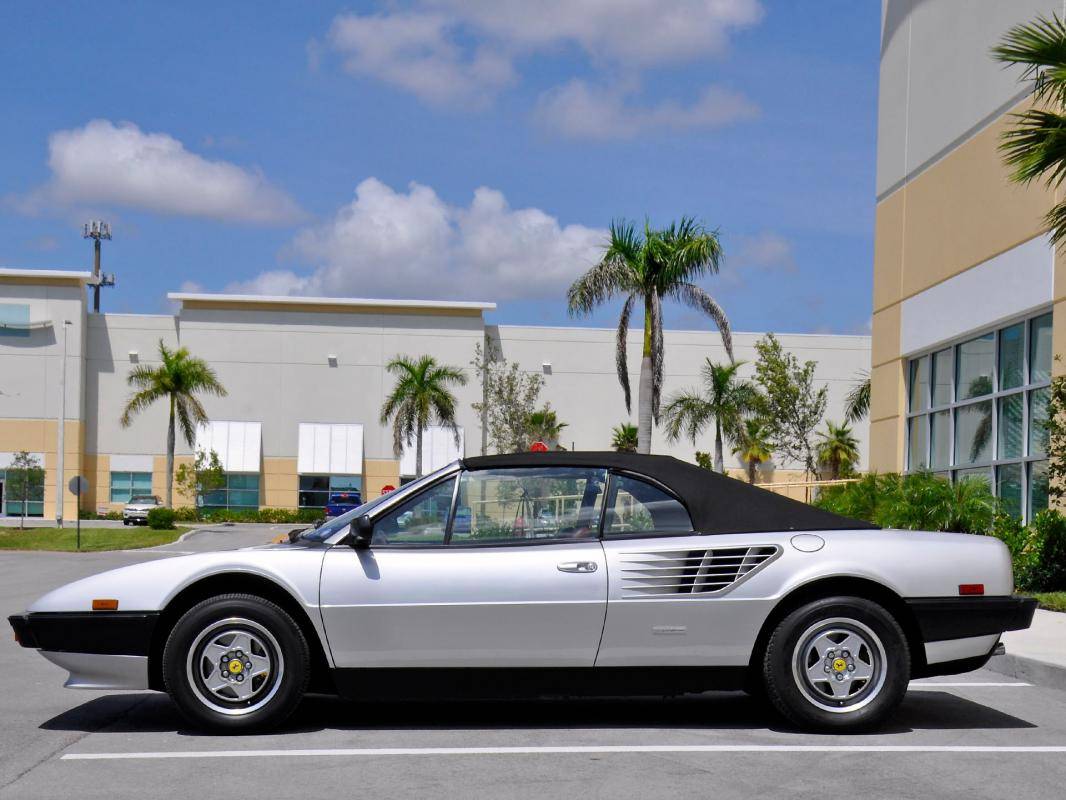 Ferrari Mondial