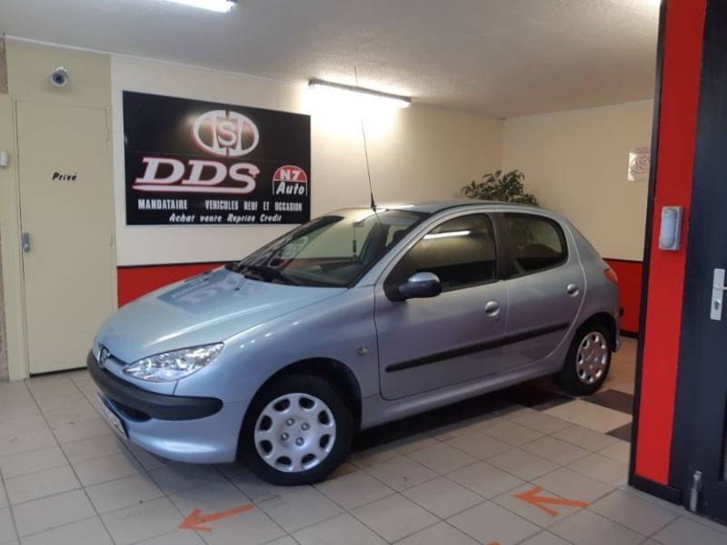 Peugeot 206