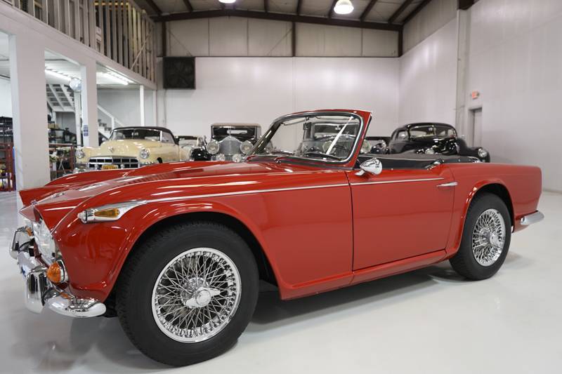 Triumph TR4