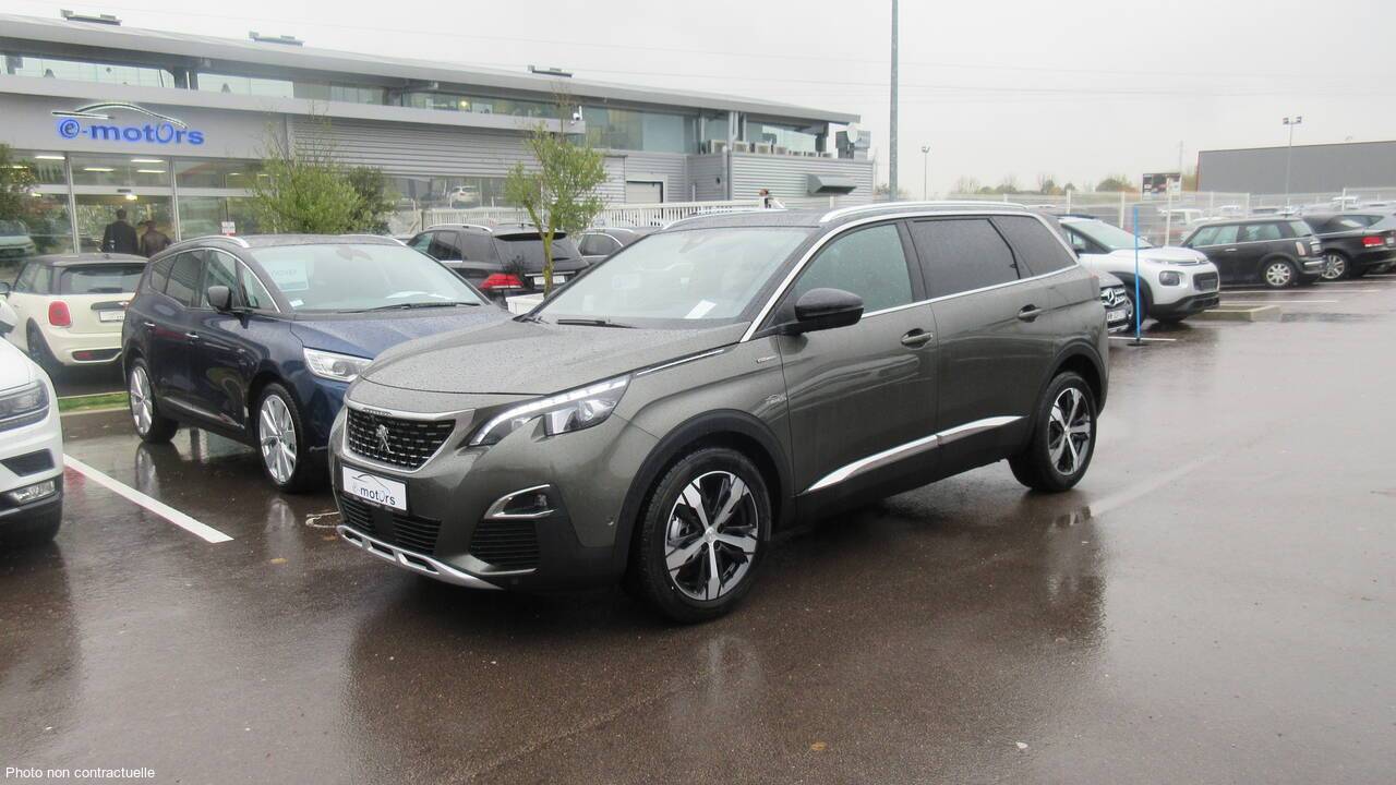 Peugeot 5008