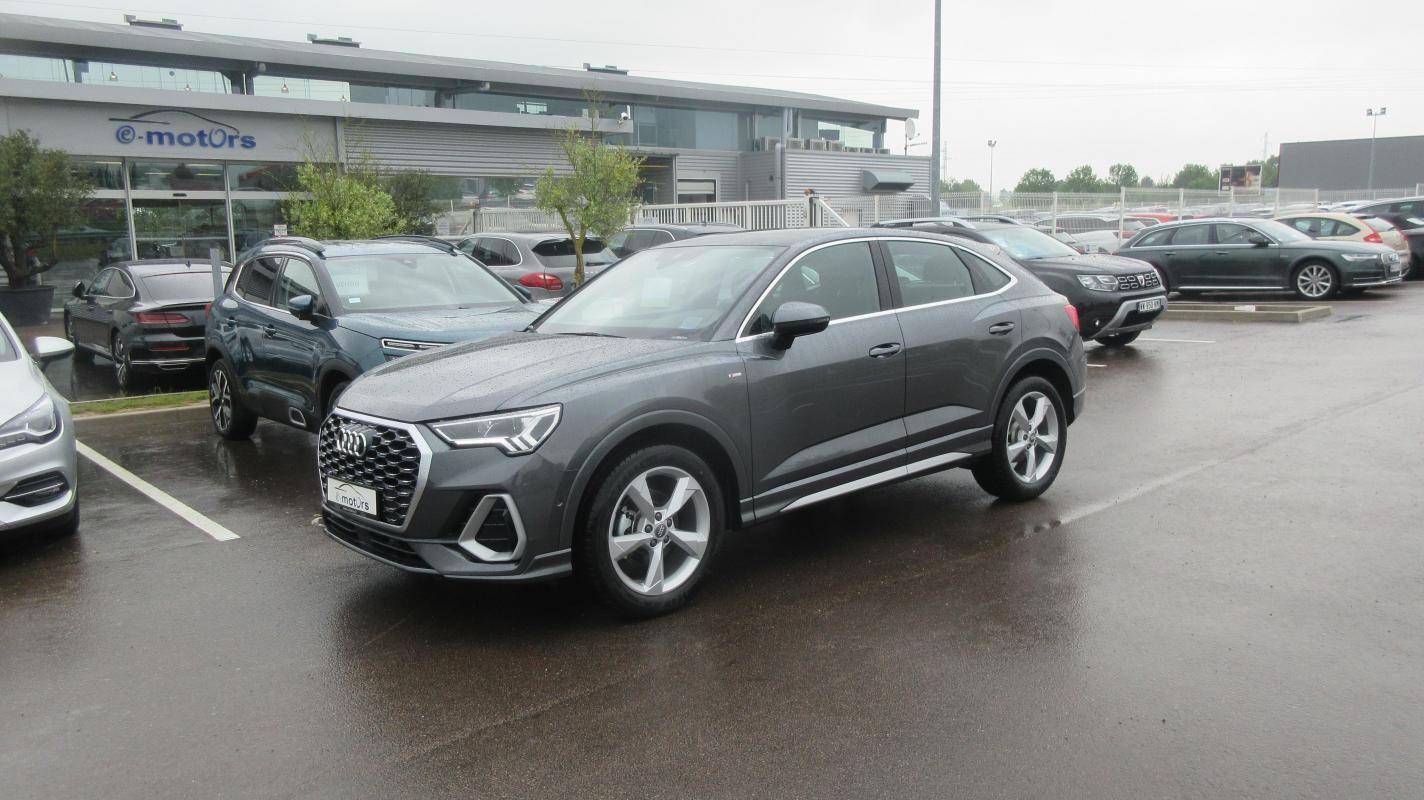 Audi Q3