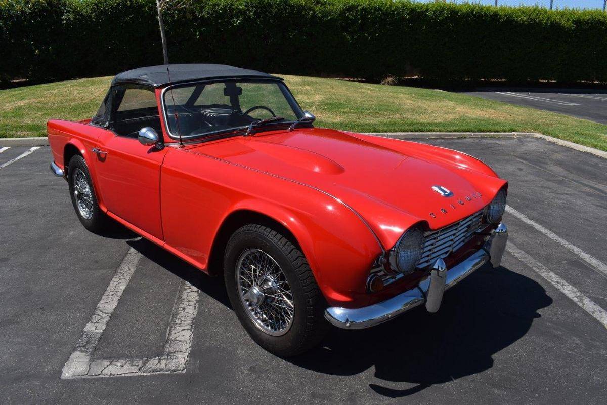 Triumph TR4