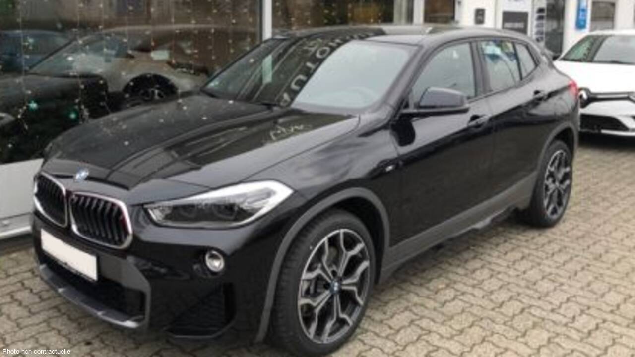 BMW X2