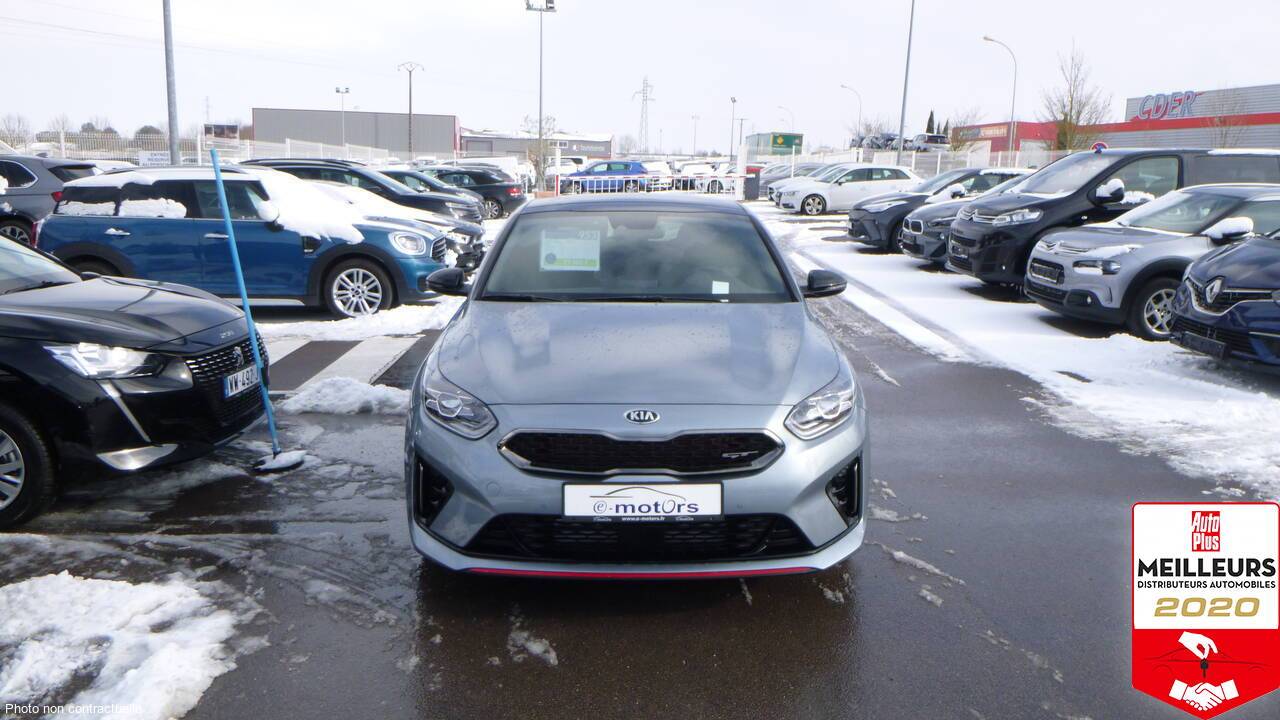 Kia ProCeed