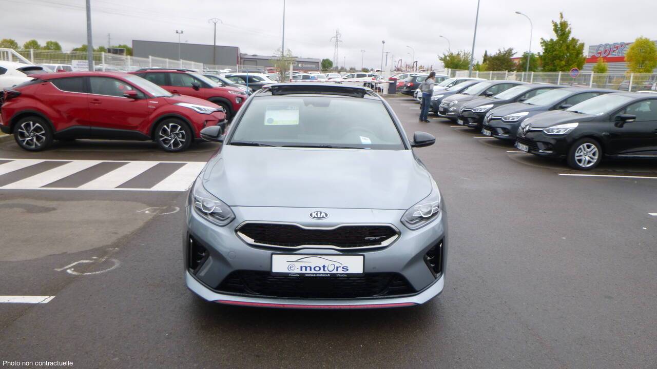 Kia ProCeed