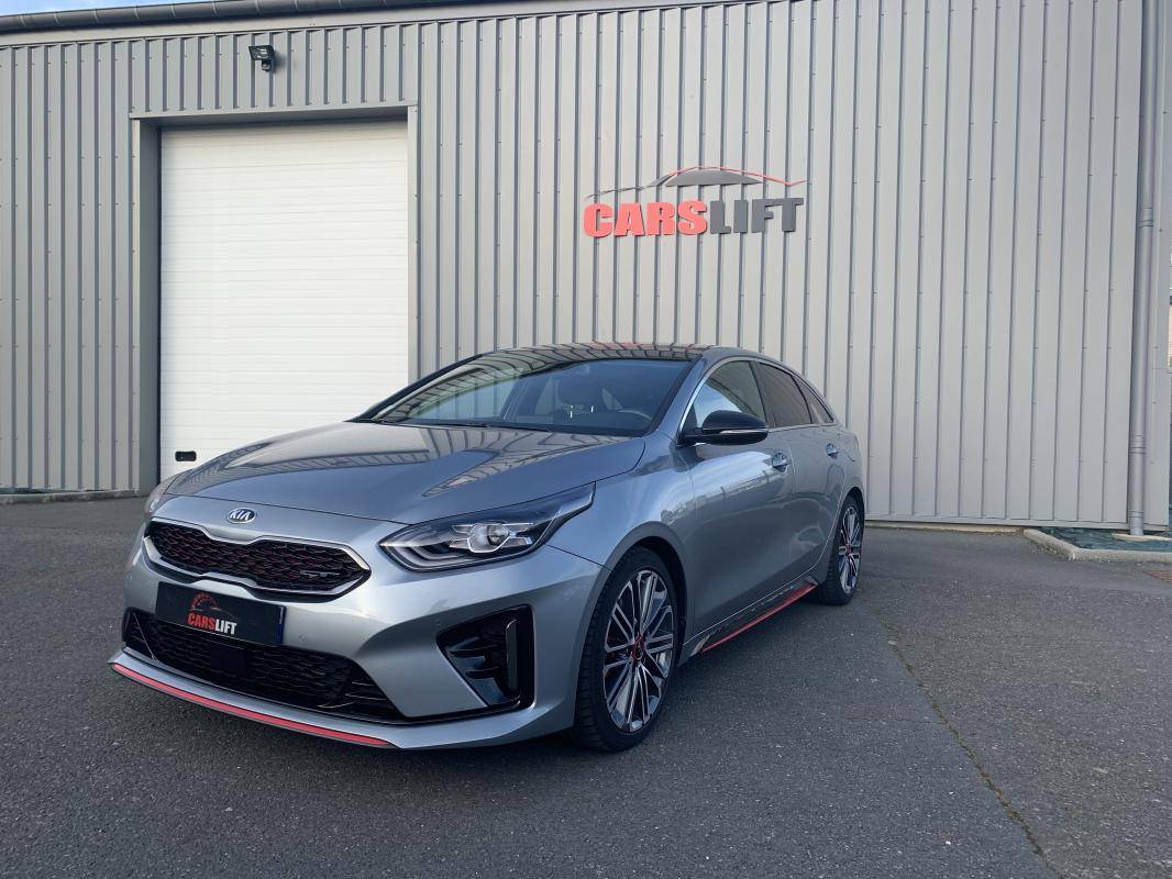 Kia ProCeed