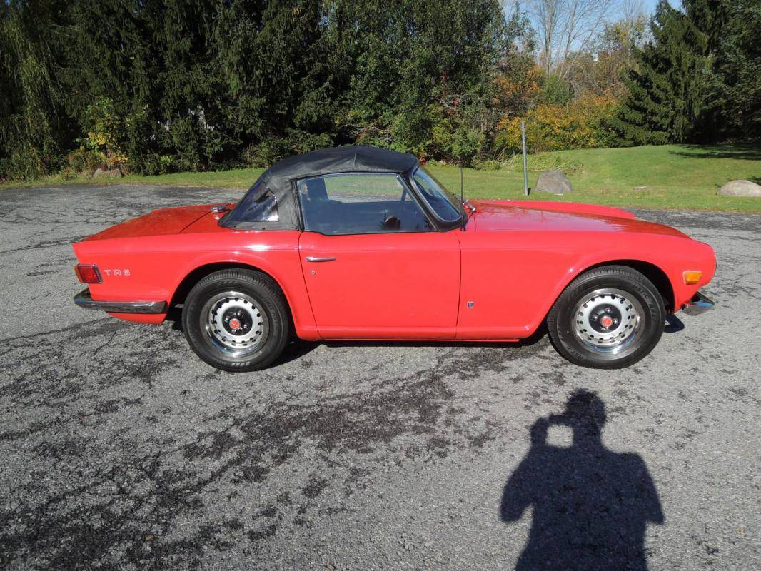 Triumph TR6