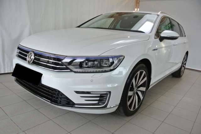 Volkswagen Passat SW