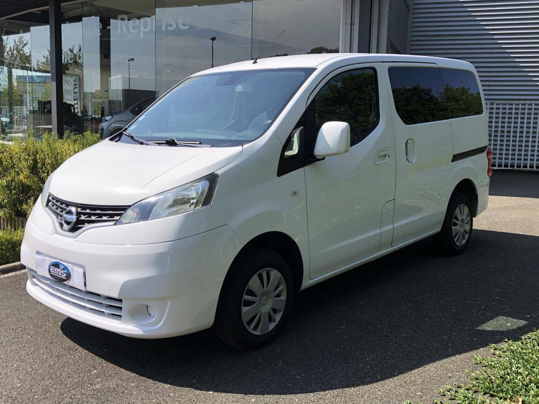 Nissan NV200