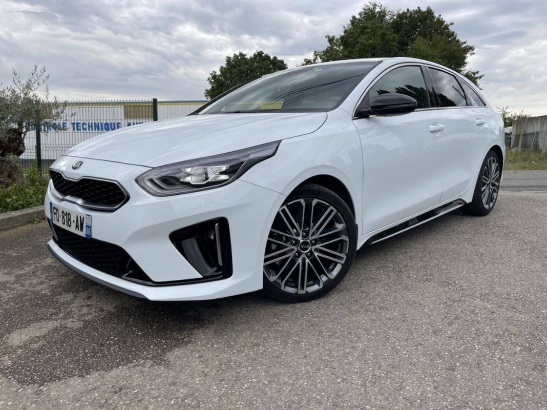 Kia ProCeed