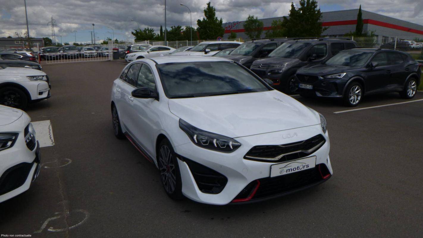 Kia ProCeed