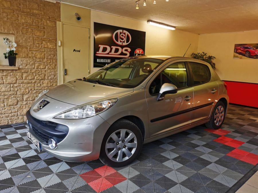 Peugeot 207