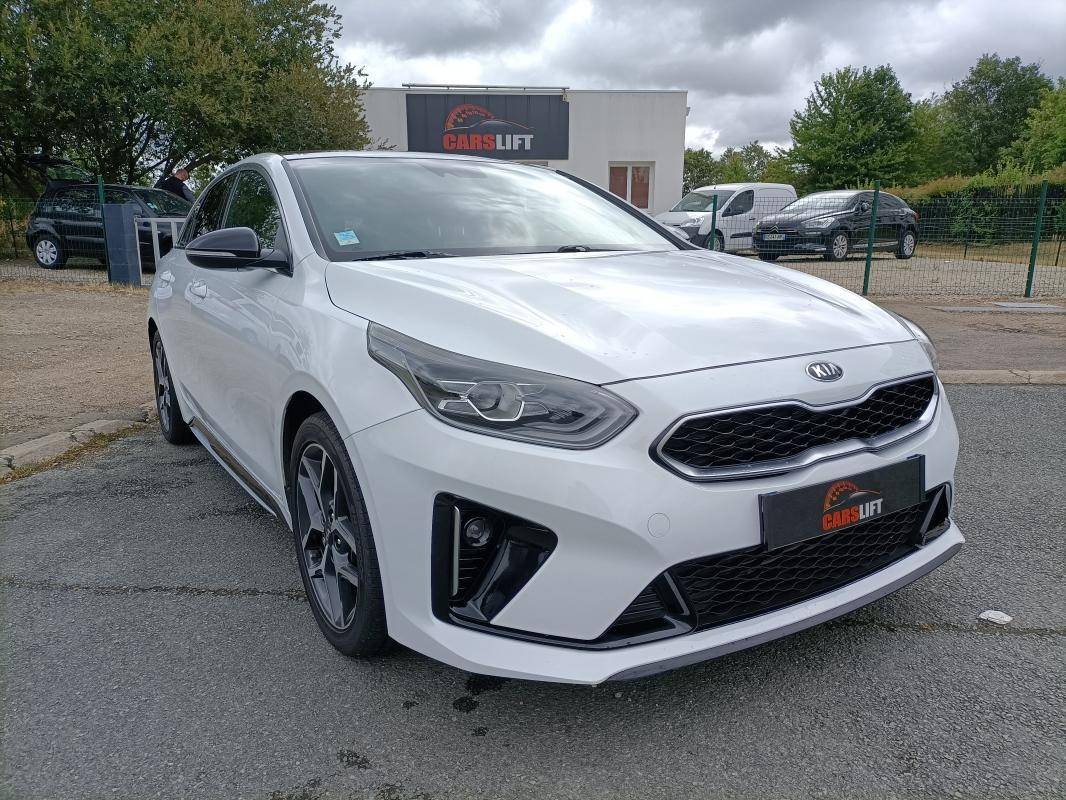 Kia ProCeed