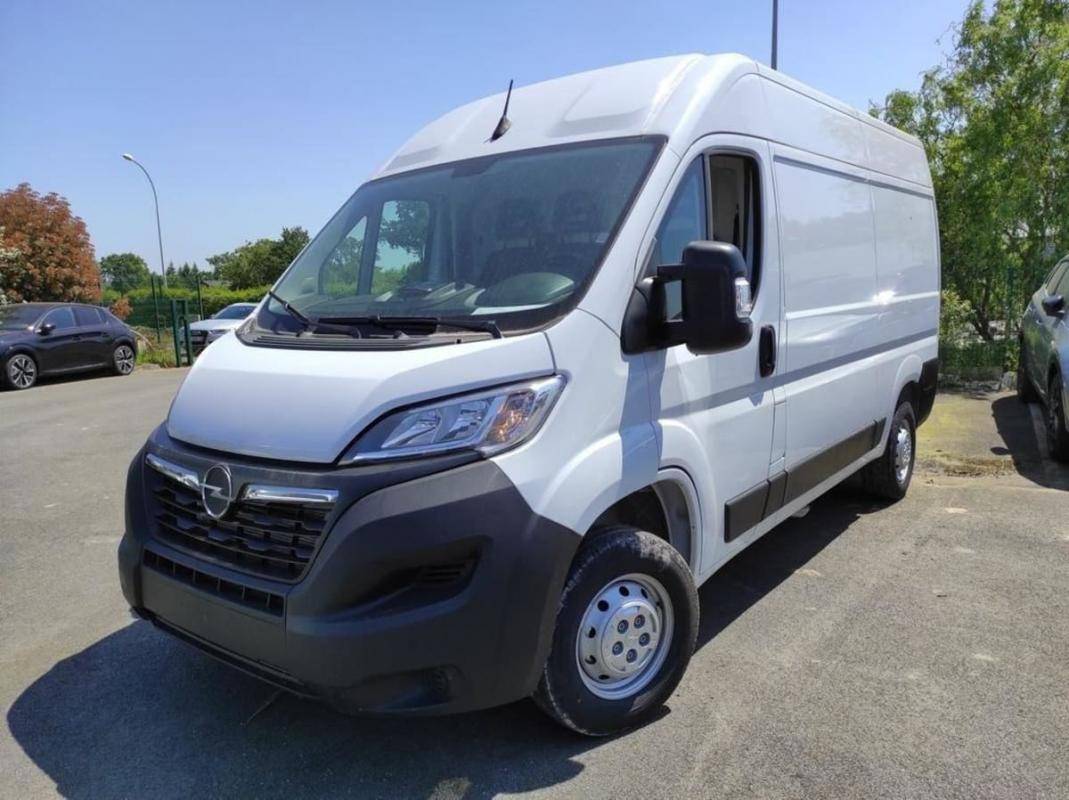 Opel Movano