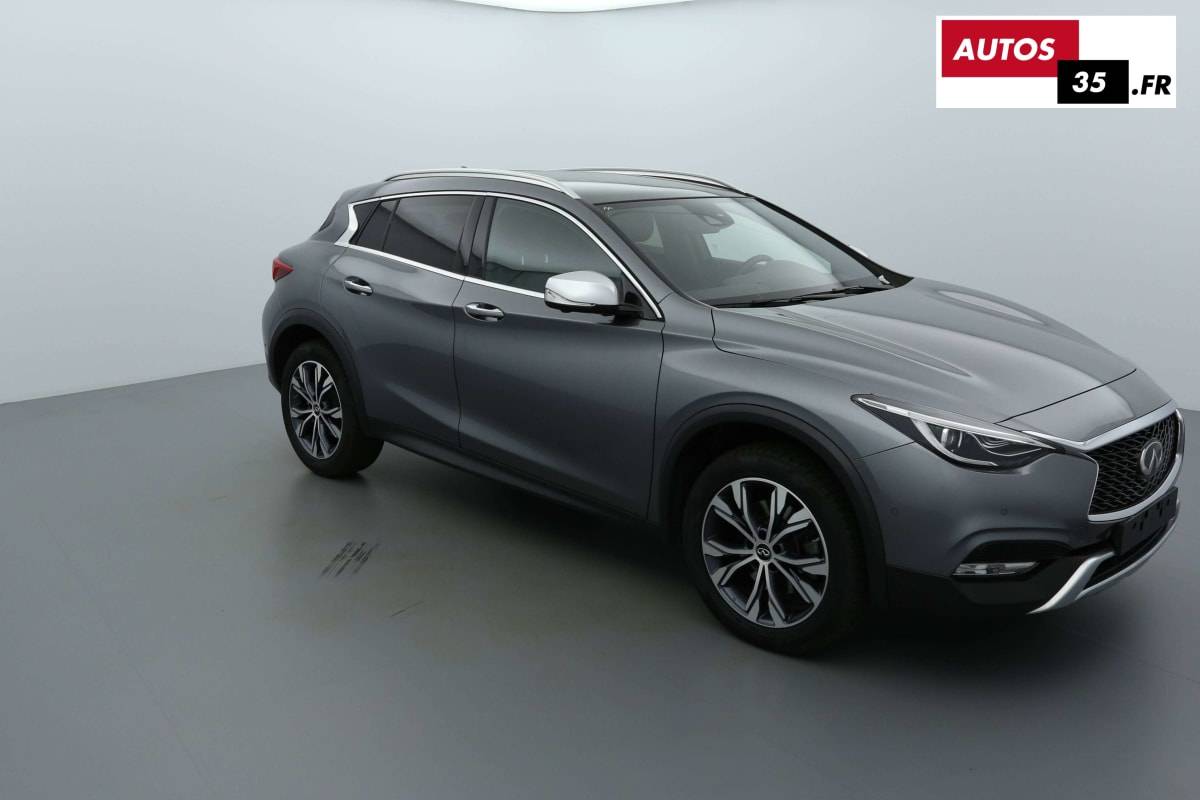 Infiniti QX30