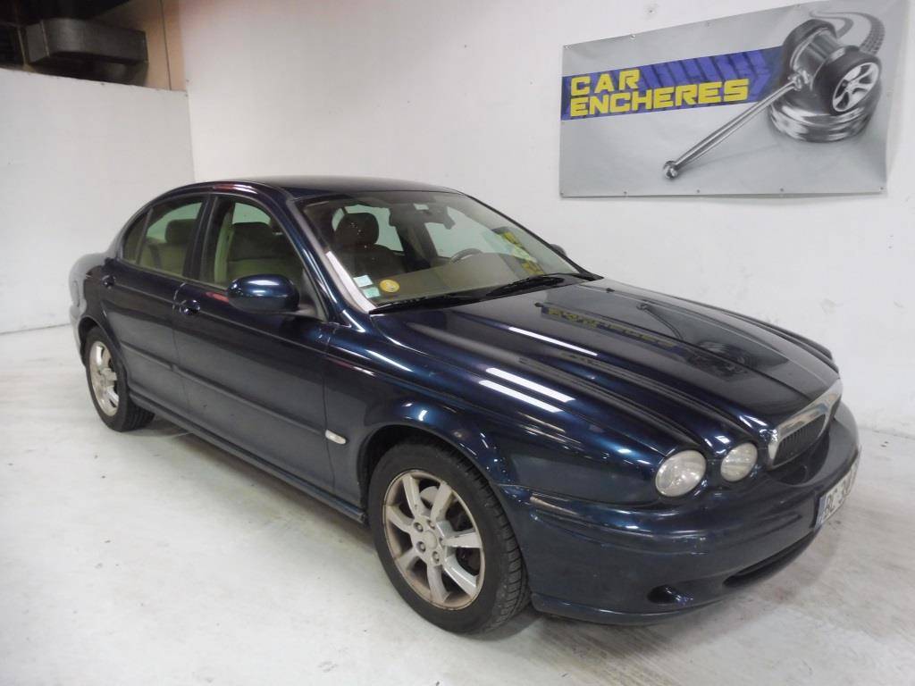 Jaguar X-Type