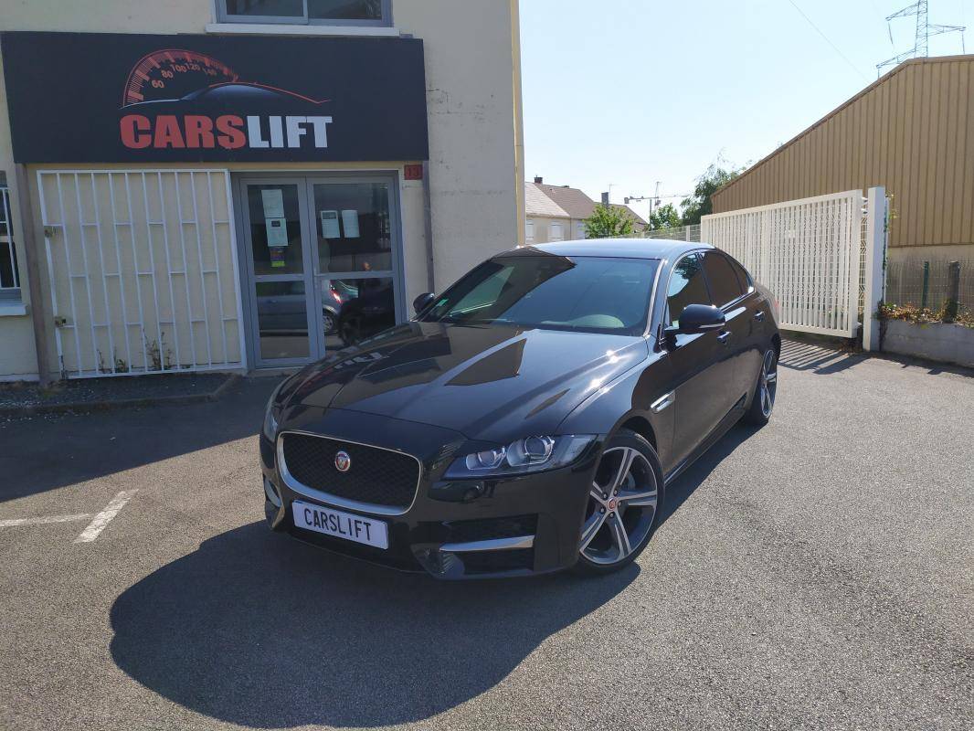 Jaguar XF