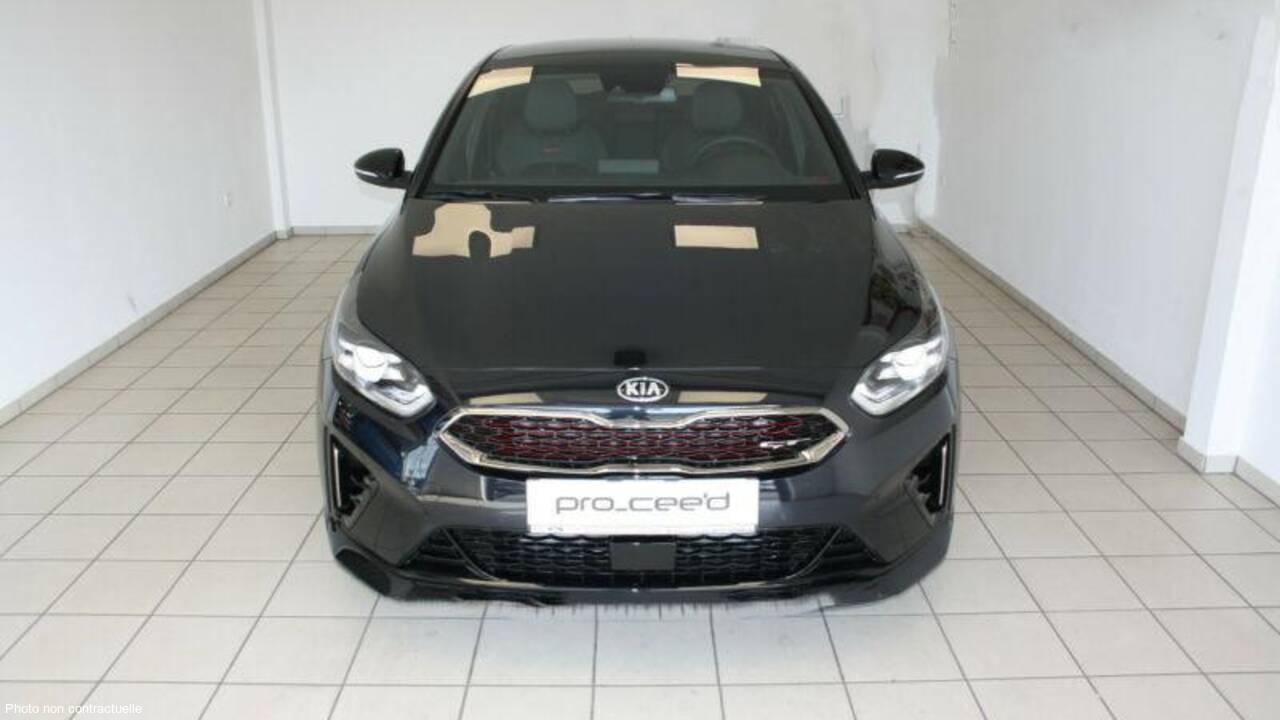 Kia ProCeed